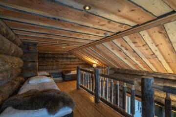 Фото номера Бревенчатый люкс Отель Wilderness Hotel Nellim &amp; Igloos г. Неллимо 2